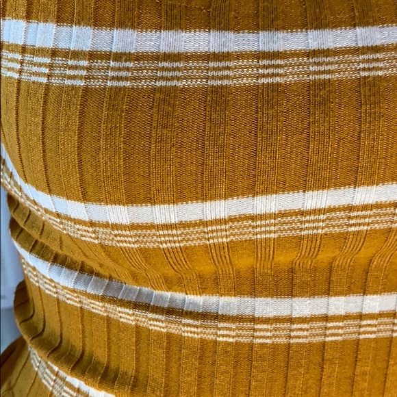 Mustard and White stretchy Tank - Picture 3 of 4